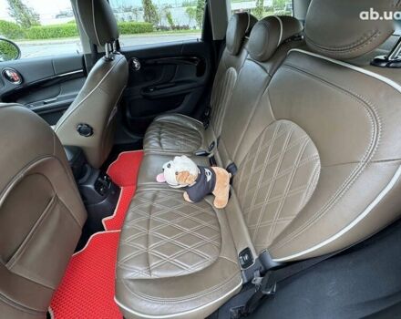 Мини Кантримен, объемом двигателя 2 л и пробегом 260 тыс. км за 19990 $, фото 28 на Automoto.ua