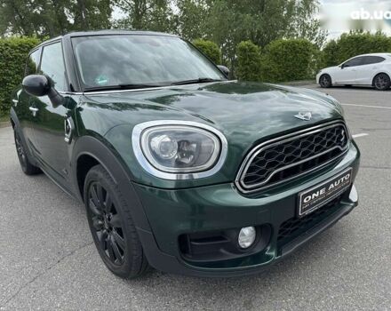 Мини Кантримен, объемом двигателя 2 л и пробегом 260 тыс. км за 19990 $, фото 3 на Automoto.ua