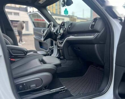 Мини Кантримен, объемом двигателя 2 л и пробегом 92 тыс. км за 18900 $, фото 25 на Automoto.ua