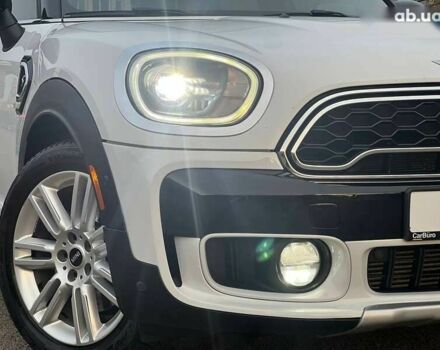 Мини Кантримен, объемом двигателя 2 л и пробегом 92 тыс. км за 18900 $, фото 2 на Automoto.ua