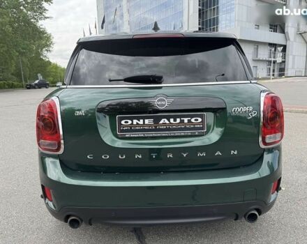 Мини Кантримен, объемом двигателя 2 л и пробегом 260 тыс. км за 19990 $, фото 6 на Automoto.ua