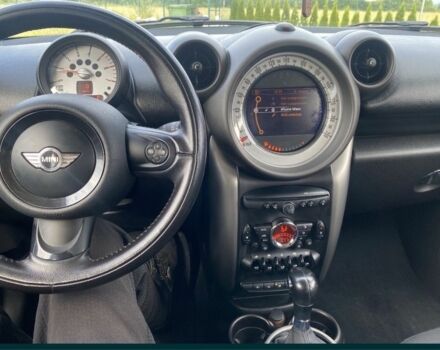 Серый Мини Кантримен, объемом двигателя 2 л и пробегом 225 тыс. км за 11000 $, фото 7 на Automoto.ua