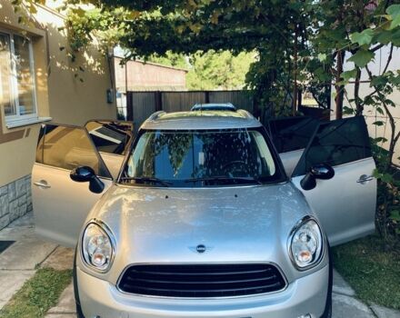 Серый Мини Кантримен, объемом двигателя 2 л и пробегом 225 тыс. км за 11000 $, фото 4 на Automoto.ua