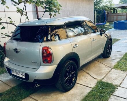 Серый Мини Кантримен, объемом двигателя 2 л и пробегом 225 тыс. км за 11000 $, фото 5 на Automoto.ua