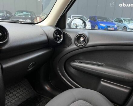 Серый Мини Кантримен, объемом двигателя 1.6 л и пробегом 243 тыс. км за 12390 $, фото 28 на Automoto.ua