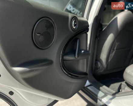 Мини Кантримен 2013 в Одессе на Automoto.ua Серый Мини Кантримен, объемом двигателя 1.6 л и пробегом 200 тыс. км за 9100 $, фото 63 на Automoto.ua