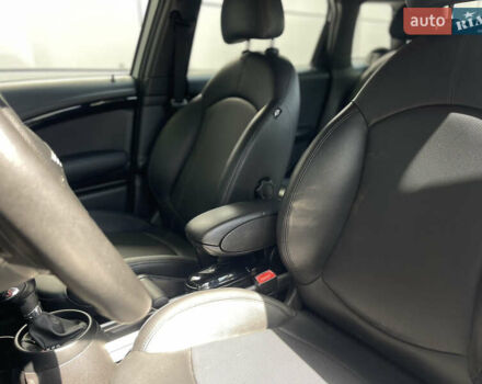 Мини Кантримен 2013 в Одессе на Automoto.ua Серый Мини Кантримен, объемом двигателя 1.6 л и пробегом 200 тыс. км за 9100 $, фото 47 на Automoto.ua