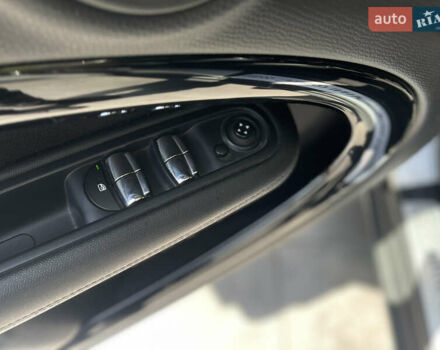 Мини Кантримен 2013 в Одессе на Automoto.ua Серый Мини Кантримен, объемом двигателя 1.6 л и пробегом 200 тыс. км за 9100 $, фото 49 на Automoto.ua