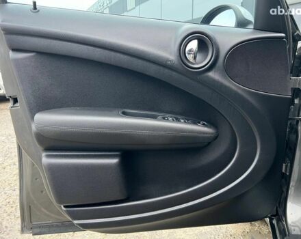 Серый Мини Кантримен, объемом двигателя 1.6 л и пробегом 243 тыс. км за 12390 $, фото 14 на Automoto.ua