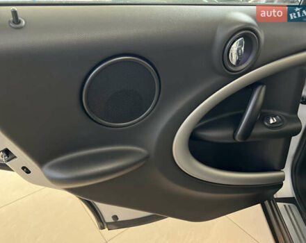 Серый Мини Кантримен, объемом двигателя 1.6 л и пробегом 100 тыс. км за 9999 $, фото 13 на Automoto.ua