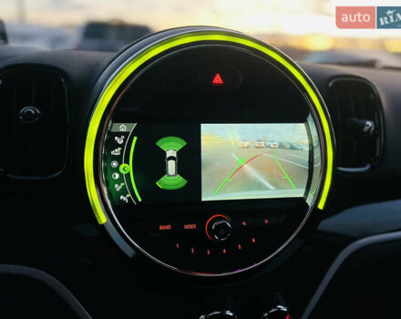 Сірий Міні Кантрімен, об'ємом двигуна 2 л та пробігом 73 тис. км за 20200 $, фото 42 на Automoto.ua