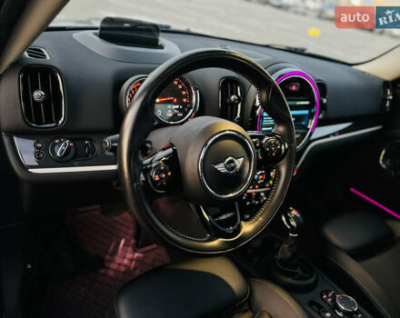 Сірий Міні Кантрімен, об'ємом двигуна 2 л та пробігом 73 тис. км за 20200 $, фото 34 на Automoto.ua