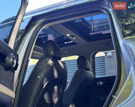 Серый Мини Кантримен, объемом двигателя 2 л и пробегом 77 тыс. км за 25000 $, фото 3 на Automoto.ua