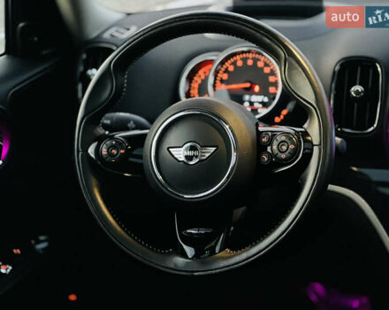 Сірий Міні Кантрімен, об'ємом двигуна 2 л та пробігом 73 тис. км за 20200 $, фото 36 на Automoto.ua