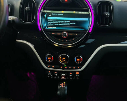 Сірий Міні Кантрімен, об'ємом двигуна 2 л та пробігом 73 тис. км за 20200 $, фото 40 на Automoto.ua