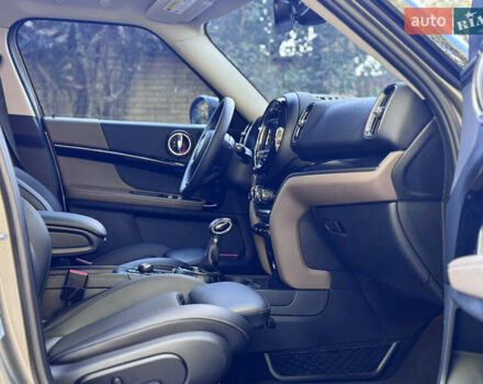 Серый Мини Кантримен, объемом двигателя 2 л и пробегом 77 тыс. км за 23500 $, фото 47 на Automoto.ua