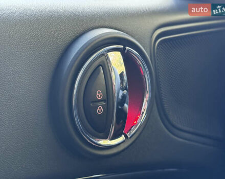 Серый Мини Кантримен, объемом двигателя 2 л и пробегом 77 тыс. км за 23500 $, фото 53 на Automoto.ua