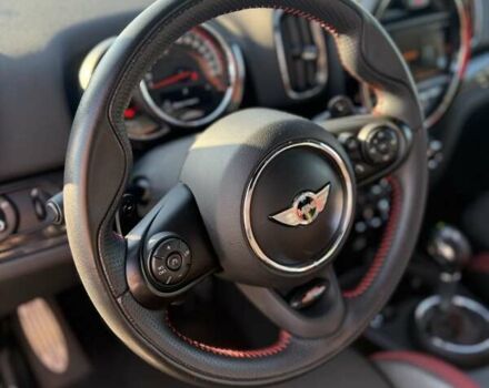 Серый Мини Кантримен, объемом двигателя 2 л и пробегом 74 тыс. км за 34900 $, фото 6 на Automoto.ua