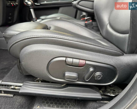 Мини Кантримен 2019 в Черновцах на Automoto.ua Серый Мини Кантримен, объемом двигателя 2 л и пробегом 107 тыс. км за 23900 $, фото 41 на Automoto.ua