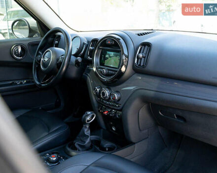 Міні Кантрімен 2019 у Одесі на Automoto.ua Сірий Міні Кантрімен, об'ємом двигуна 1.5 л та пробігом 89 тис. км за 22000 $, фото 28 на Automoto.ua