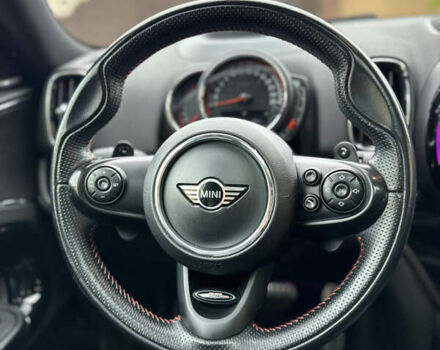 Мини Кантримен 2019 в Черновцах на Automoto.ua Серый Мини Кантримен, объемом двигателя 2 л и пробегом 107 тыс. км за 23900 $, фото 56 на Automoto.ua