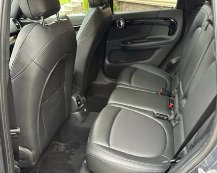 Мини Кантримен 2019 в Черновцах на Automoto.ua Серый Мини Кантримен, объемом двигателя 2 л и пробегом 107 тыс. км за 23900 $, фото 46 на Automoto.ua