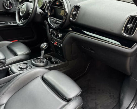 Мини Кантримен 2019 в Черновцах на Automoto.ua Серый Мини Кантримен, объемом двигателя 2 л и пробегом 107 тыс. км за 23900 $, фото 51 на Automoto.ua