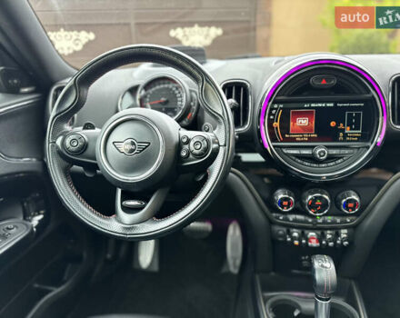 Мини Кантримен 2019 в Черновцах на Automoto.ua Серый Мини Кантримен, объемом двигателя 2 л и пробегом 107 тыс. км за 23900 $, фото 55 на Automoto.ua