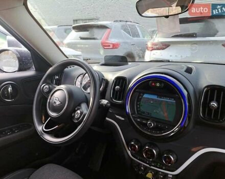 Сірий Міні Кантрімен, об'ємом двигуна 0 л та пробігом 137 тис. км за 10800 $, фото 6 на Automoto.ua