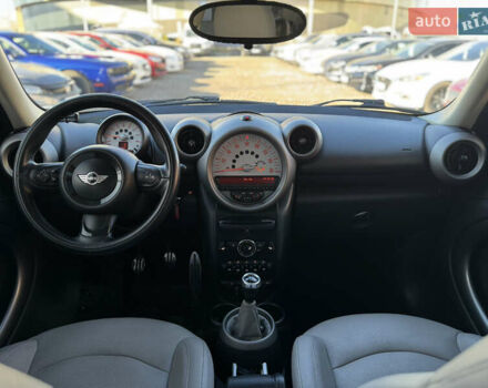 Серый Мини Кантримен, объемом двигателя 1.6 л и пробегом 207 тыс. км за 8999 $, фото 10 на Automoto.ua