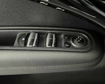 Сірий Міні Кантрімен, об'ємом двигуна 1.6 л та пробігом 115 тис. км за 11600 $, фото 22 на Automoto.ua