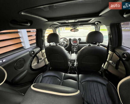Серый Мини Кантримен, объемом двигателя 1.6 л и пробегом 185 тыс. км за 12900 $, фото 4 на Automoto.ua