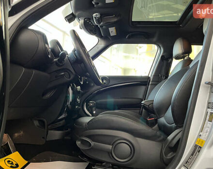 Серый Мини Кантримен, объемом двигателя 1.6 л и пробегом 115 тыс. км за 11600 $, фото 15 на Automoto.ua