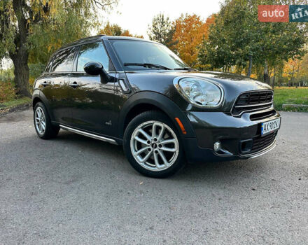Серый Мини Кантримен, объемом двигателя 1.6 л и пробегом 156 тыс. км за 11200 $, фото 5 на Automoto.ua