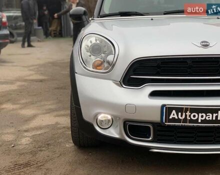 Серый Мини Кантримен, объемом двигателя 1.6 л и пробегом 77 тыс. км за 16940 $, фото 9 на Automoto.ua