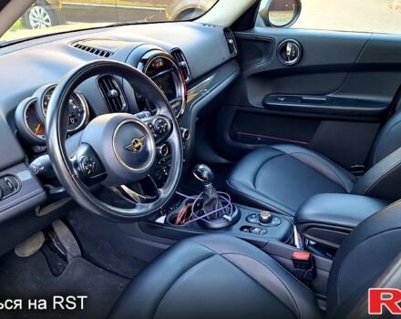 Серый Мини Кантримен, объемом двигателя 1.5 л и пробегом 137 тыс. км за 16600 $, фото 12 на Automoto.ua