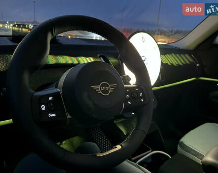 Сірий Міні Кантрімен, об'ємом двигуна 0 л та пробігом 17 тис. км за 41000 $, фото 24 на Automoto.ua