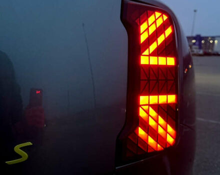 Сірий Міні Кантрімен, об'ємом двигуна 0 л та пробігом 17 тис. км за 41000 $, фото 11 на Automoto.ua