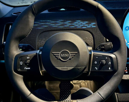 Сірий Міні Кантрімен, об'ємом двигуна 0 л та пробігом 17 тис. км за 41000 $, фото 14 на Automoto.ua