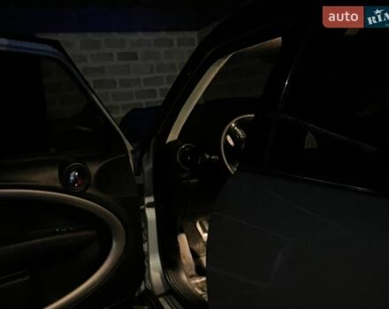 Сірий Міні Кантрімен, об'ємом двигуна 1.6 л та пробігом 250 тис. км за 13500 $, фото 1 на Automoto.ua