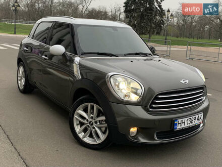 Серый Мини Кантримен, объемом двигателя 2 л и пробегом 137 тыс. км за 12540 $, фото 1 на Automoto.ua