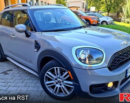 Міні Кантрімен 2018 у Києві на Automoto.ua Сірий Міні Кантрімен, об'ємом двигуна 1.5 л та пробігом 137 тис. км за 16600 $, фото 1 на Automoto.ua