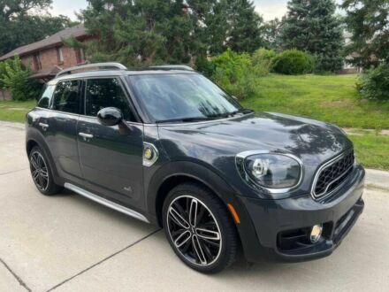 Серый Мини Кантримен, объемом двигателя 1.5 л и пробегом 34 тыс. км за 13400 $, фото 1 на Automoto.ua