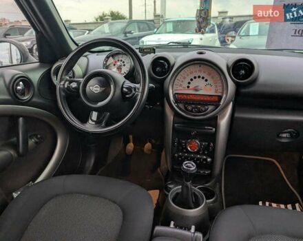 Мини Кантримен 2012 в Ровно на Automoto.ua Синий Мини Кантримен, объемом двигателя 1.6 л и пробегом 239 тыс. км за 8990 $, фото 32 на Automoto.ua