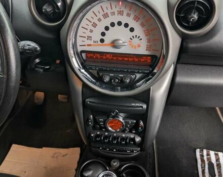 Мини Кантримен 2012 в Ровно на Automoto.ua Синий Мини Кантримен, объемом двигателя 1.6 л и пробегом 239 тыс. км за 8990 $, фото 43 на Automoto.ua