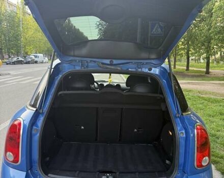 Синий Мини Кантримен, объемом двигателя 1.6 л и пробегом 195 тыс. км за 10000 $, фото 6 на Automoto.ua