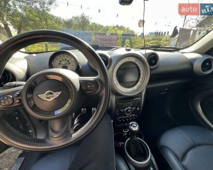 Зелений Міні Кантрімен, об'ємом двигуна 1.6 л та пробігом 129 тис. км за 8800 $, фото 7 на Automoto.ua
