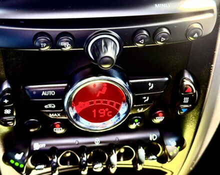 Зеленый Мини Кантримен, объемом двигателя 2 л и пробегом 175 тыс. км за 13888 $, фото 7 на Automoto.ua