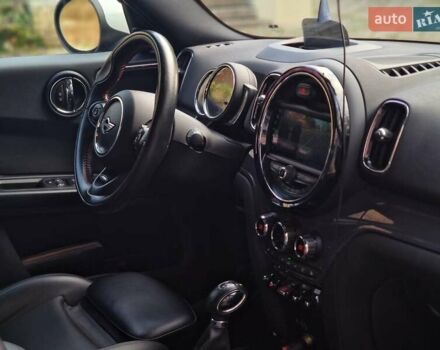 Зелений Міні Кантрімен, об'ємом двигуна 1.5 л та пробігом 92 тис. км за 18990 $, фото 49 на Automoto.ua