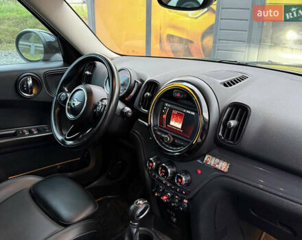Зеленый Мини Кантримен, объемом двигателя 1.5 л и пробегом 72 тыс. км за 17500 $, фото 29 на Automoto.ua